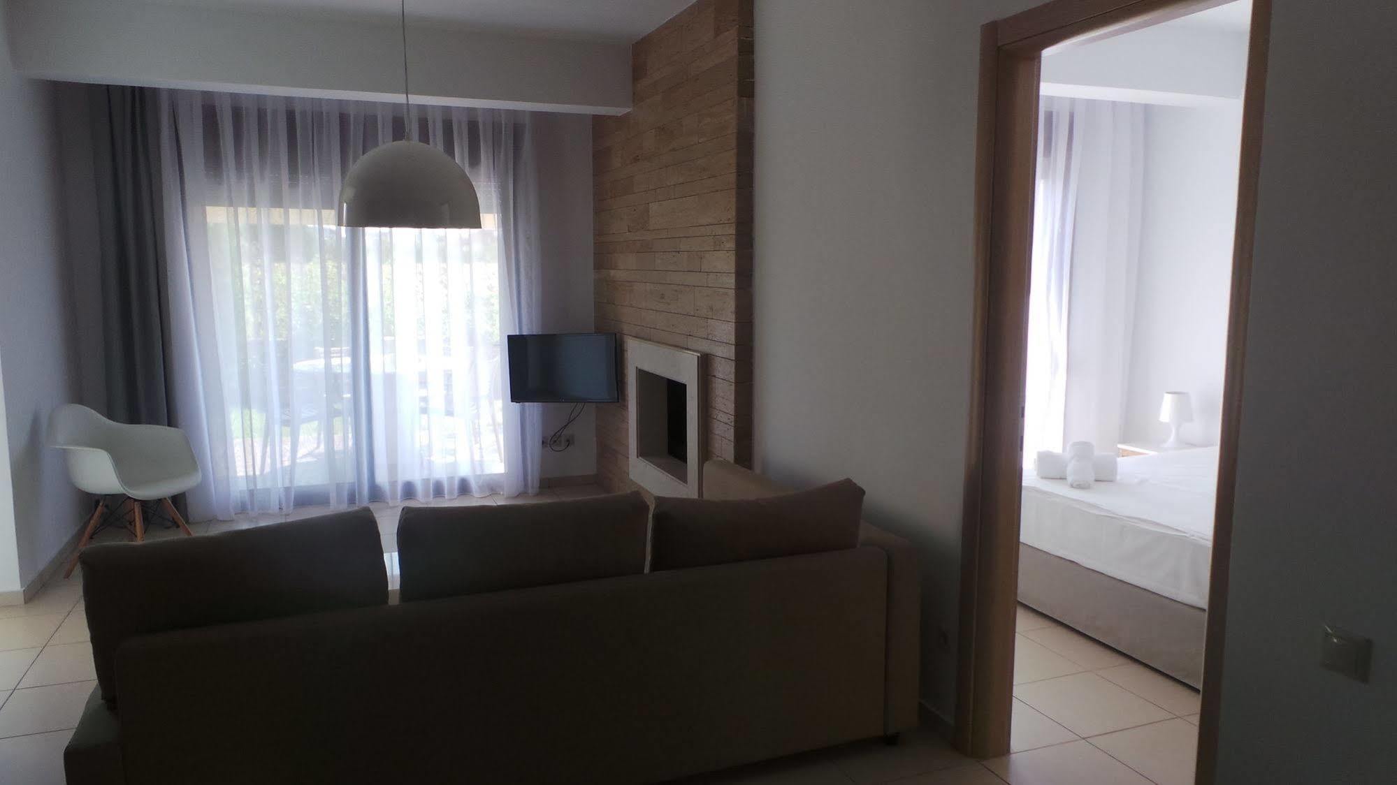 Niovi Boutique Apartments 阿菲托斯 外观 照片
